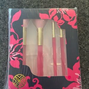 Lilly Pulitzer Pink and Gold Makeup Brush Set